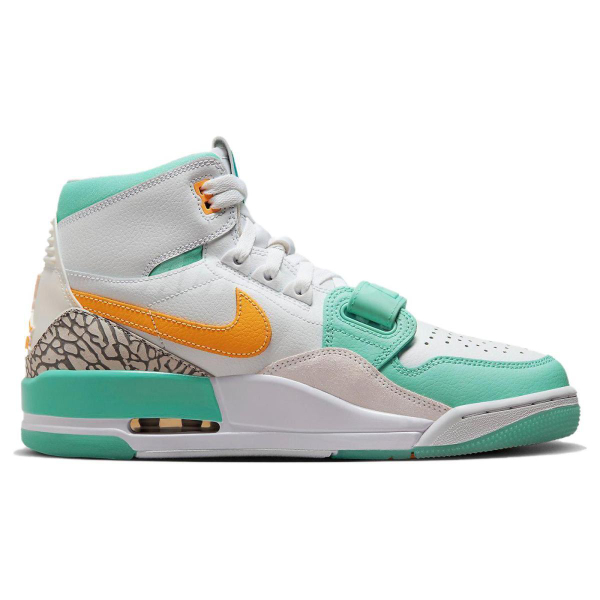 Jordan Legacy 312 " " PE