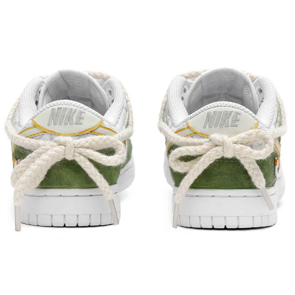 【 】 Nike Dunk Low ess vlad