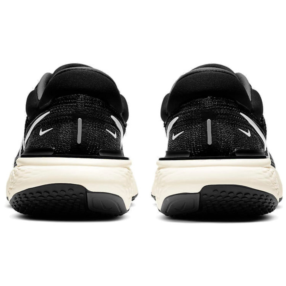 Nike Invincible Run 1 Flyknit