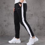 Nike Sportswear Swoosh