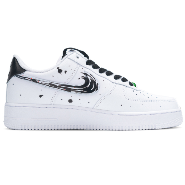 【 】 Nike Air Force 1