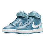 Nike Court Borough 2