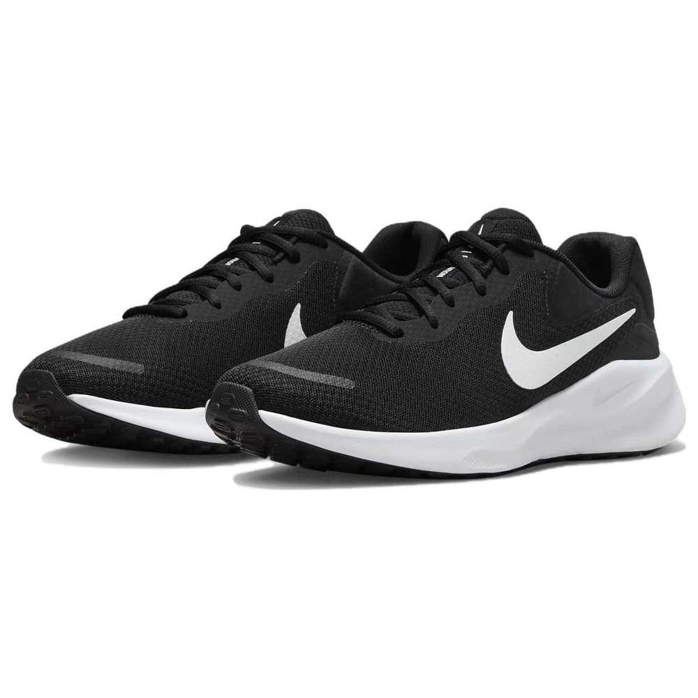 Nike REVOLUTION 7