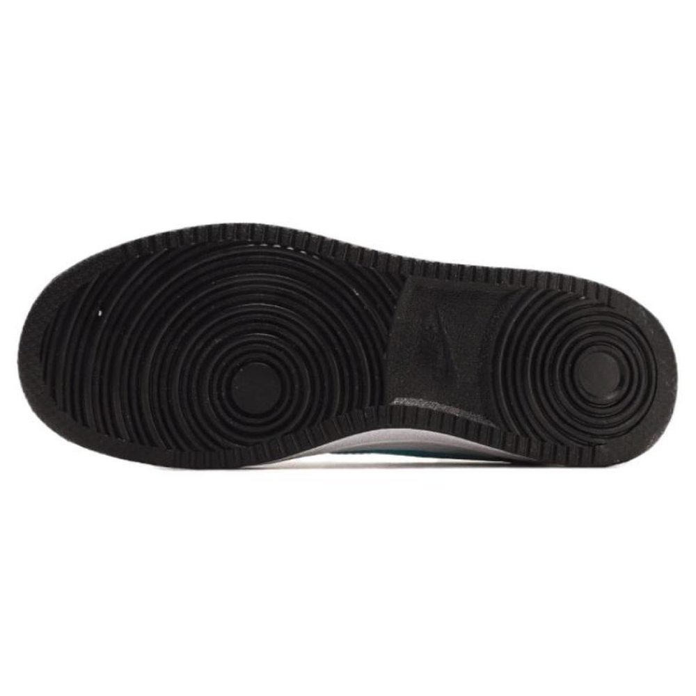 Nike Court Borough Low