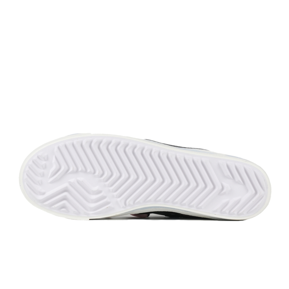 【 】 Nike Blazer