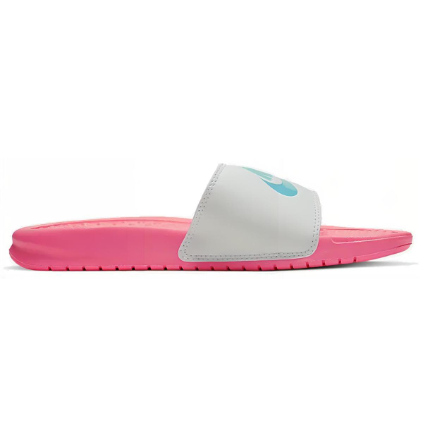 Nike Benassi