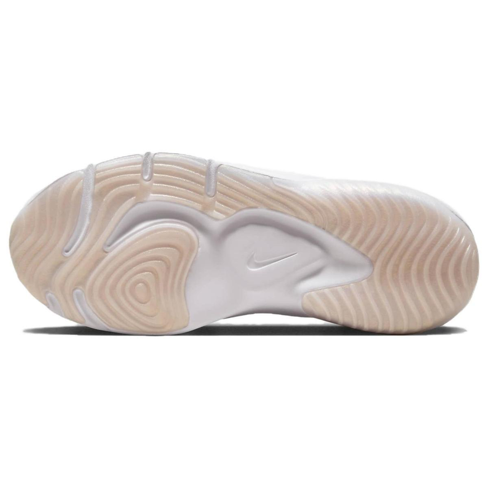 Nike Legend Essential 3 Next Nature Premium