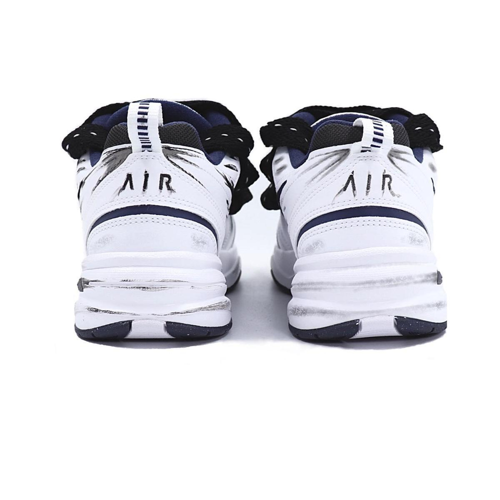 【 】 Nike Air Monarch 4