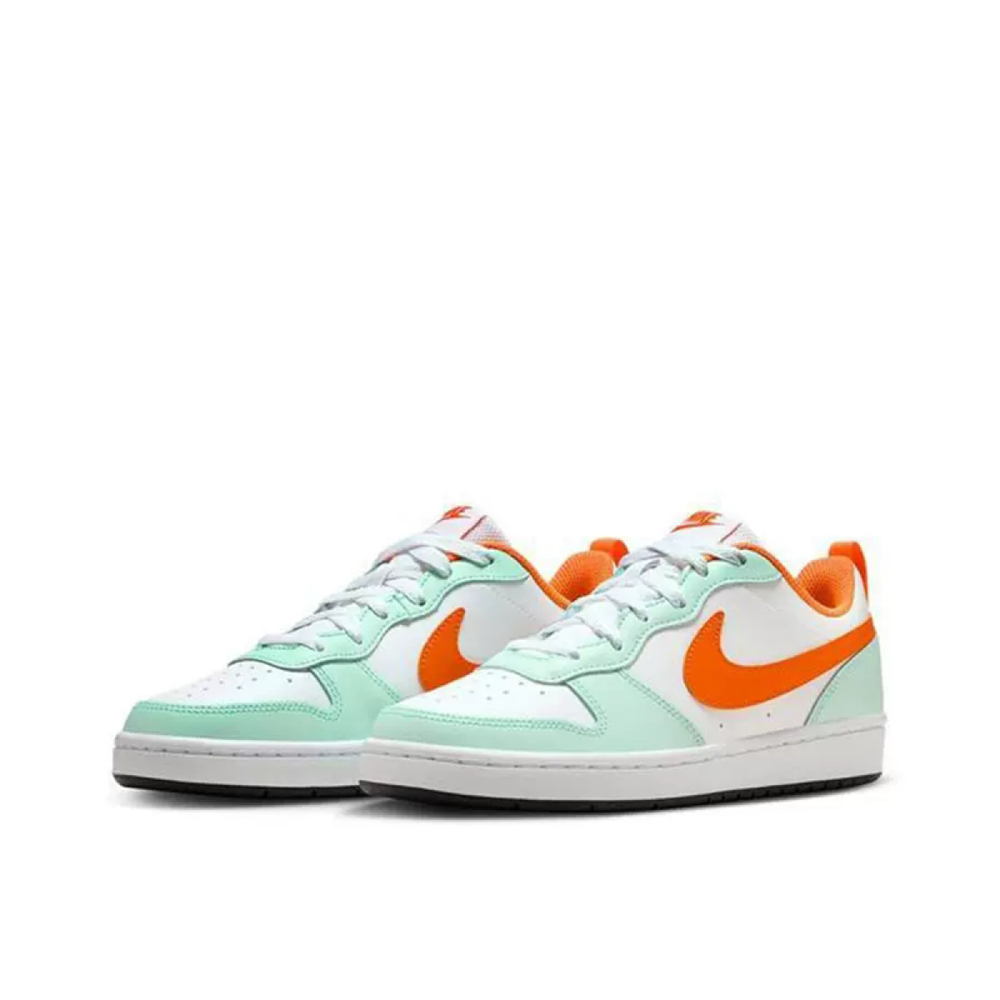 Nike Court Borough Low 2
