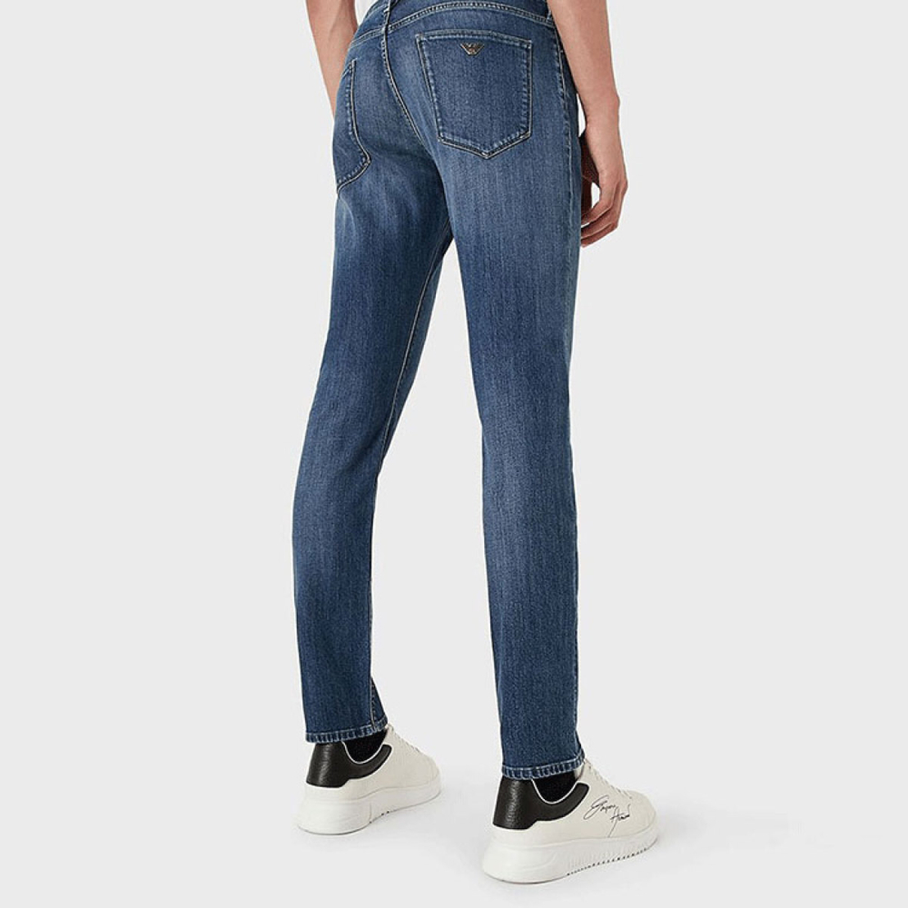 EMPORIO ARMANI