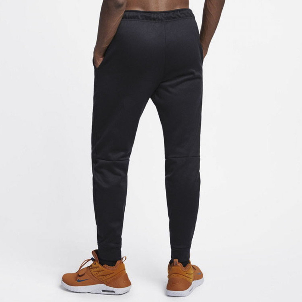 Nike Thermatapered