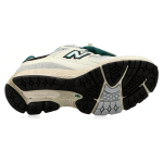 New Balance NB 2002R