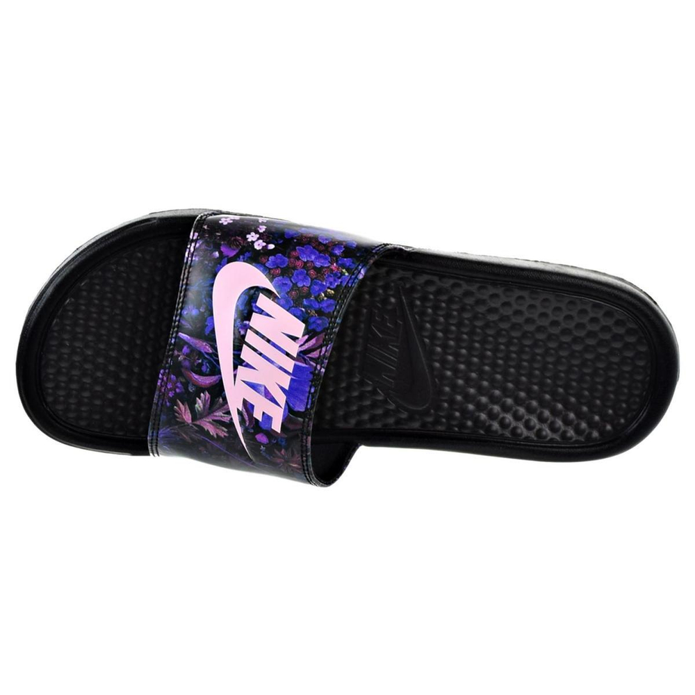 Nike Benassi
