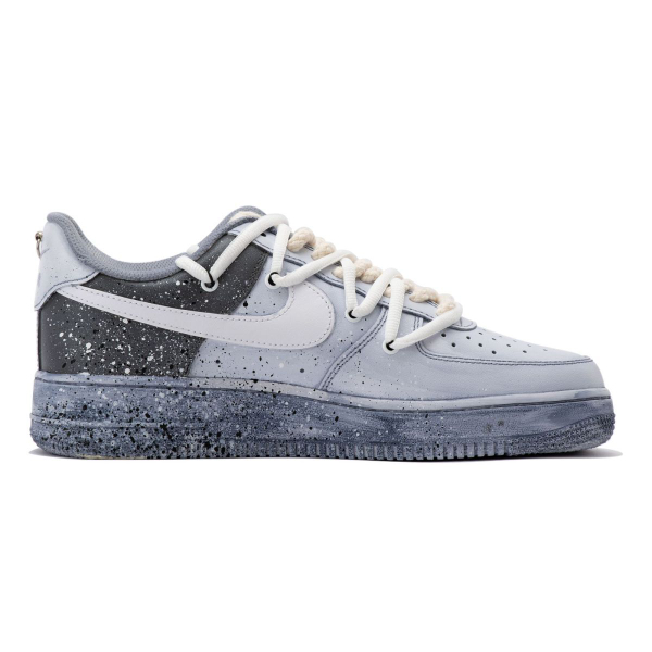 【 】 Nike Air Force 1 07 CS