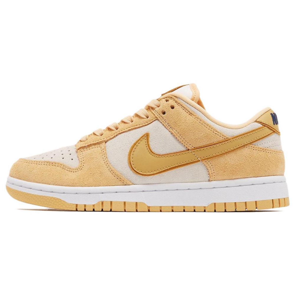 Nike Dunk Low "Gold Suede" Q
