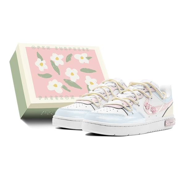 【 】 Nike Court Borough