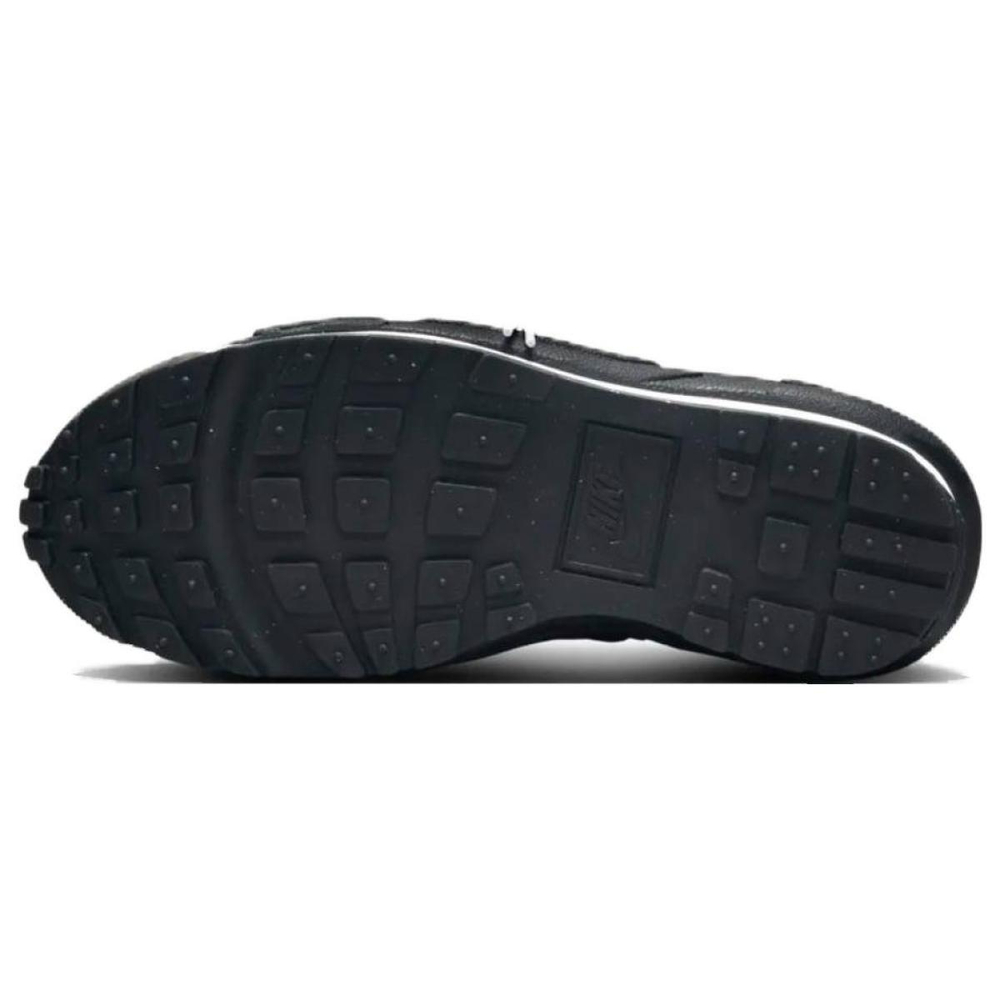 Sacai x Nike Air Magmascape "Black"