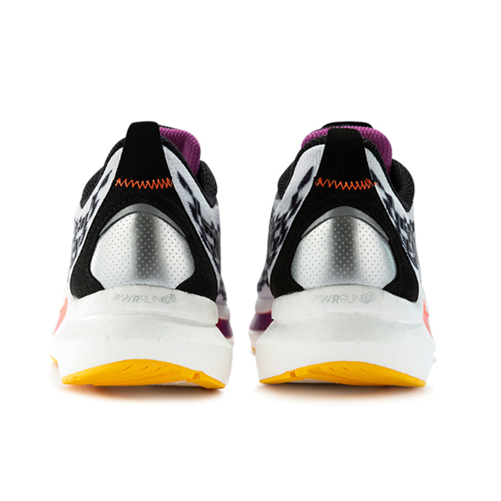 Saucony Endorphin Speed 2