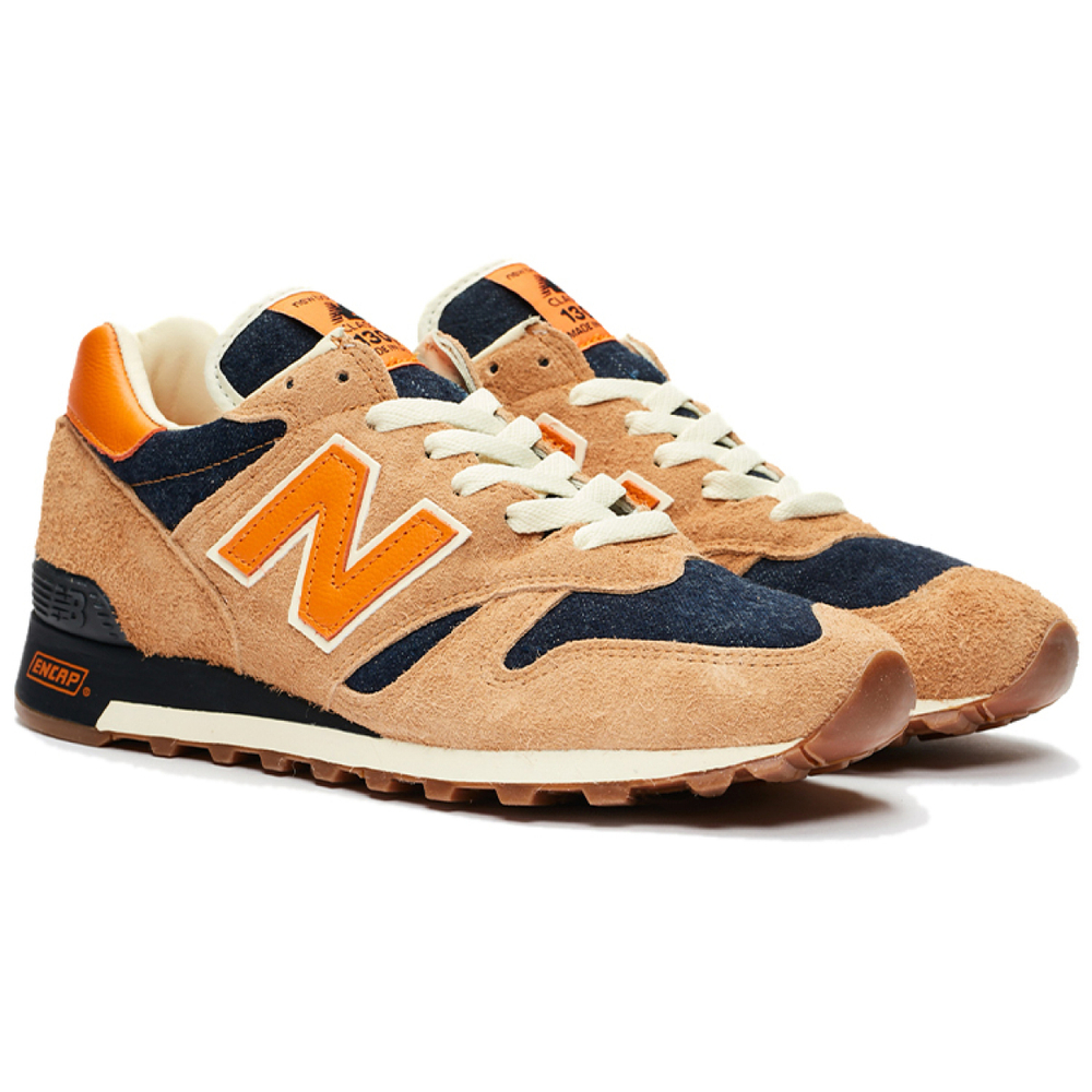 Levi’s x New Balance NB 130