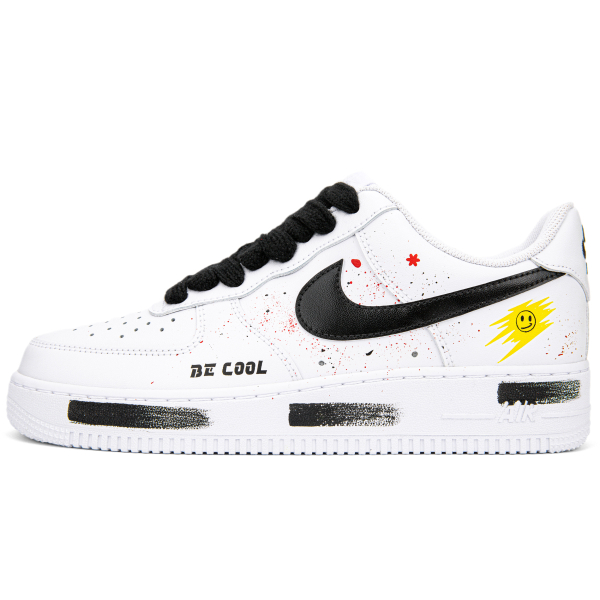 【 】 Nike Air Force 1
