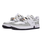 【 】 Nike Air Force 1