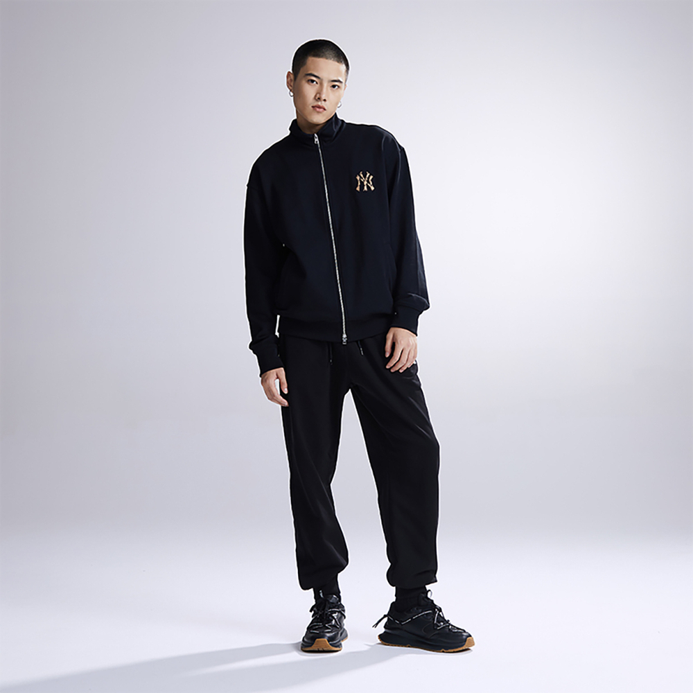 MLB FW23 LOGO