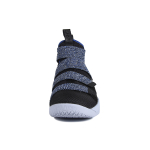 Nike zoom soldier 11