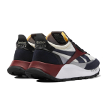 RMTCRW ROMANTIC CROWN x Reebok classic legacy