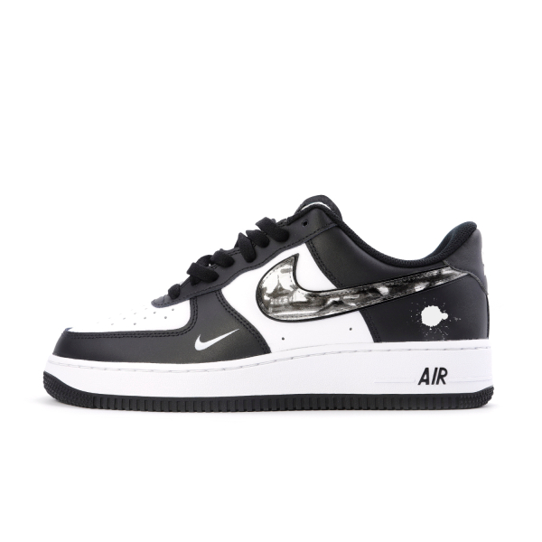 【 】 Nike Air Force 1 "Panda"