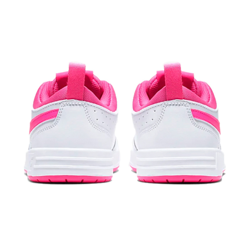Nike Pico 5