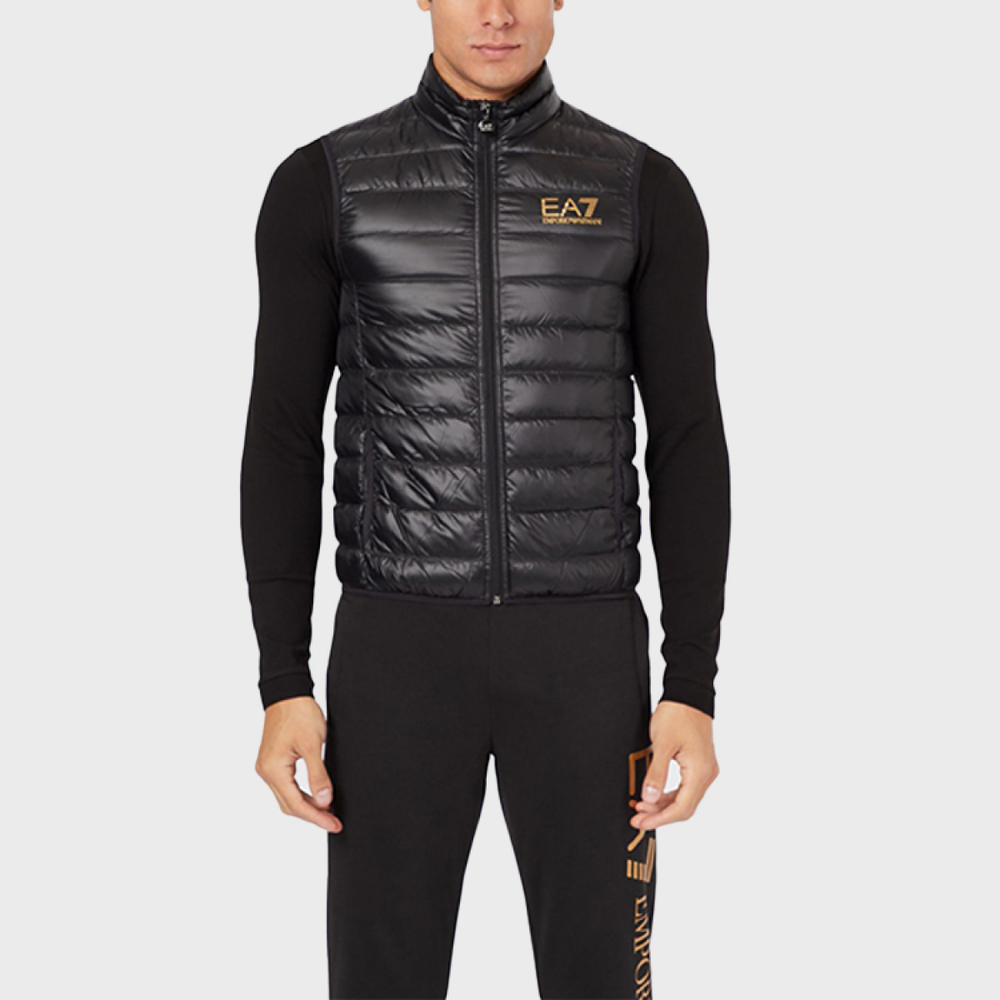 EMPORIO ARMANI EA7 Logo