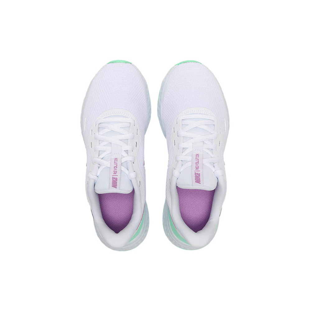 Nike REVOLUTION 5