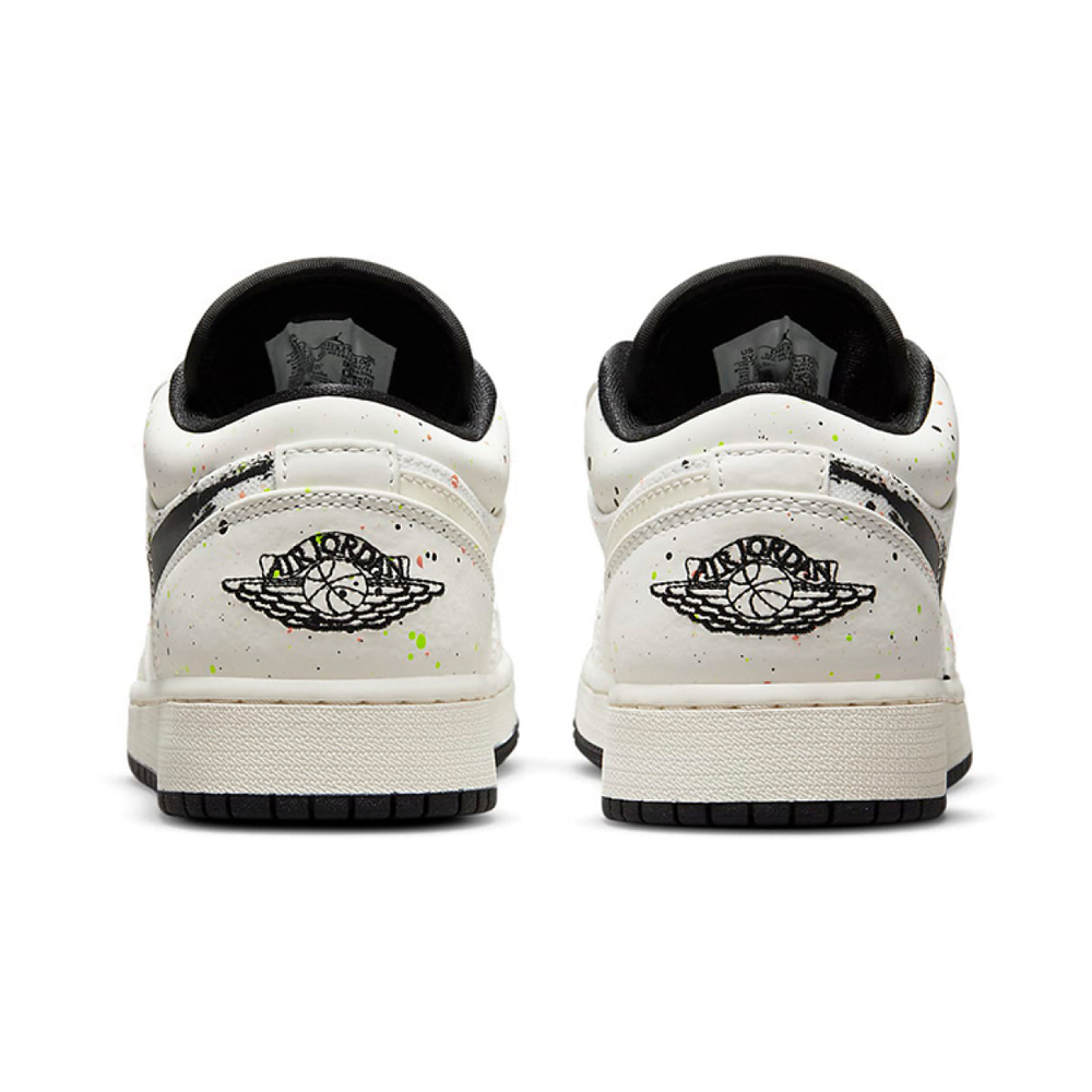 Air Jordan 1 Low SE "Paint Splatter"