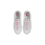 Nike Air Force 1 LV8 3
