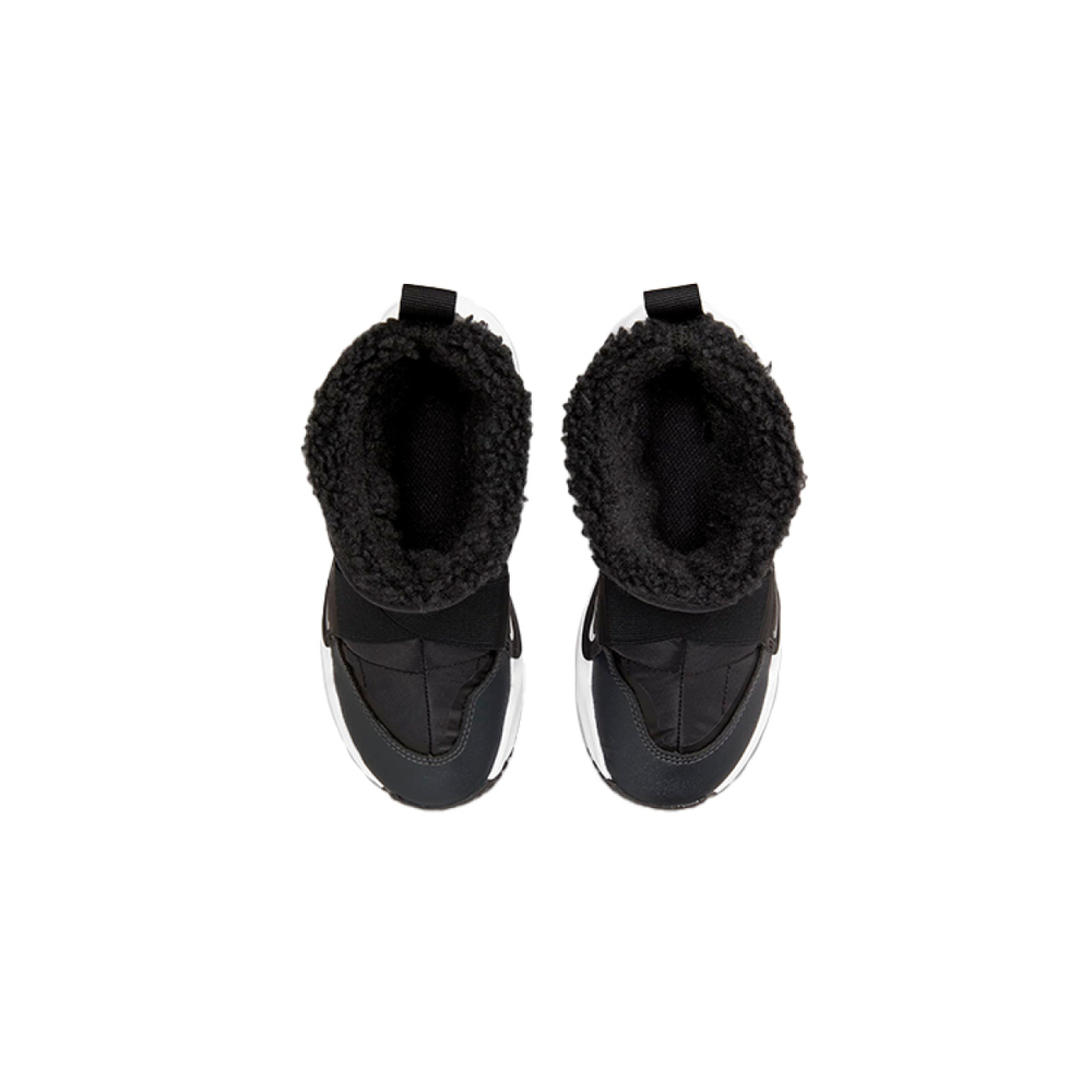 Nike Flex Advance