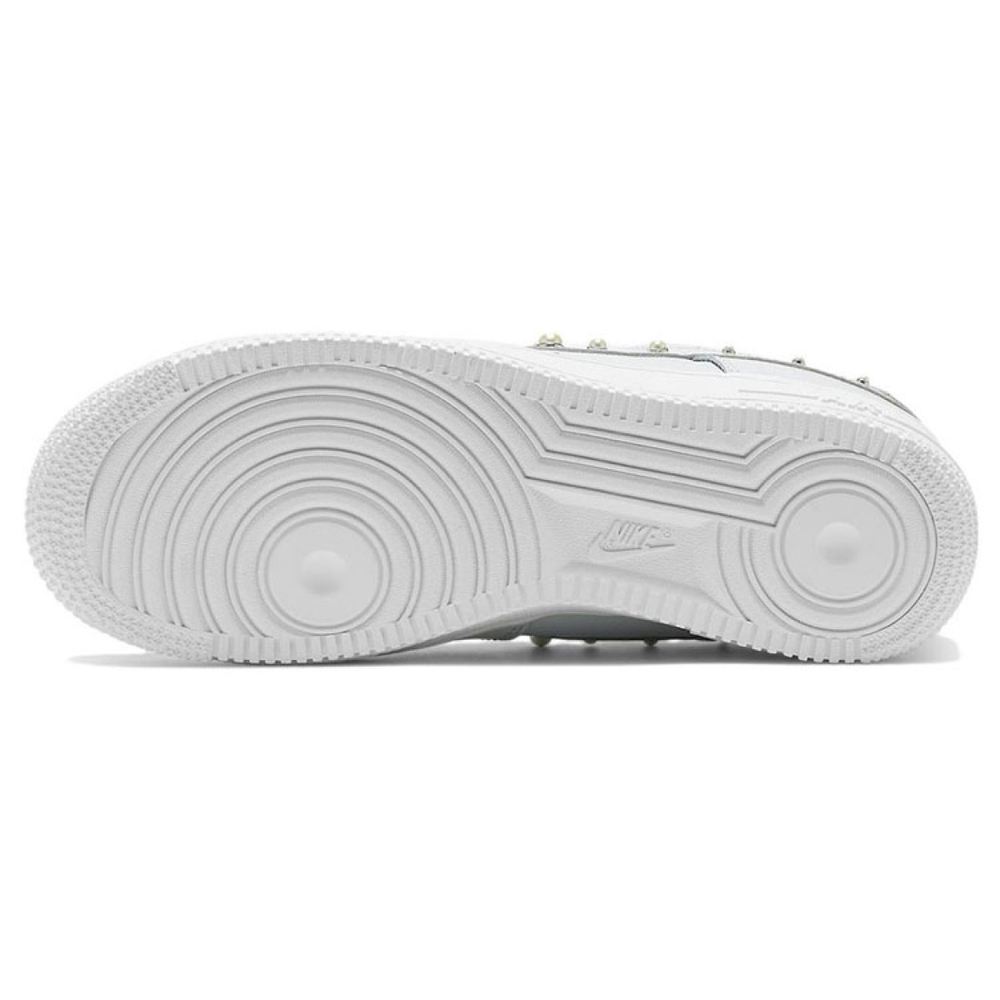 Nike Air Force 1 07 se trnd