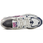 Mizuno Adventure Twe Y2K