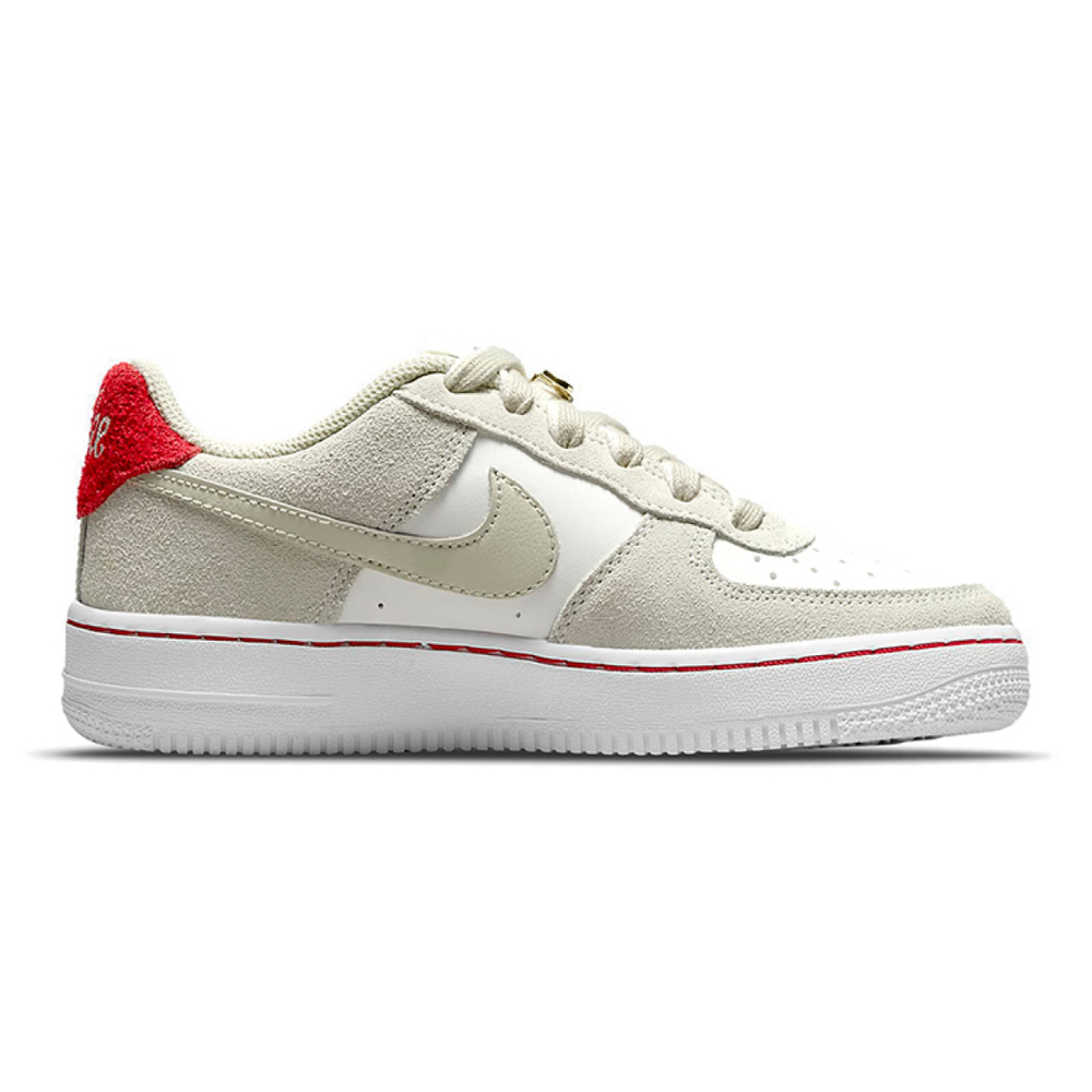 Nike Air Force 1 LV8 S50