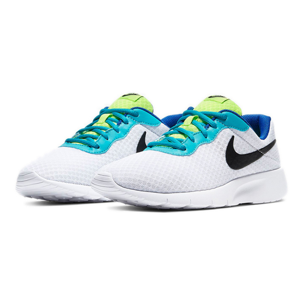 Nike Tanjun