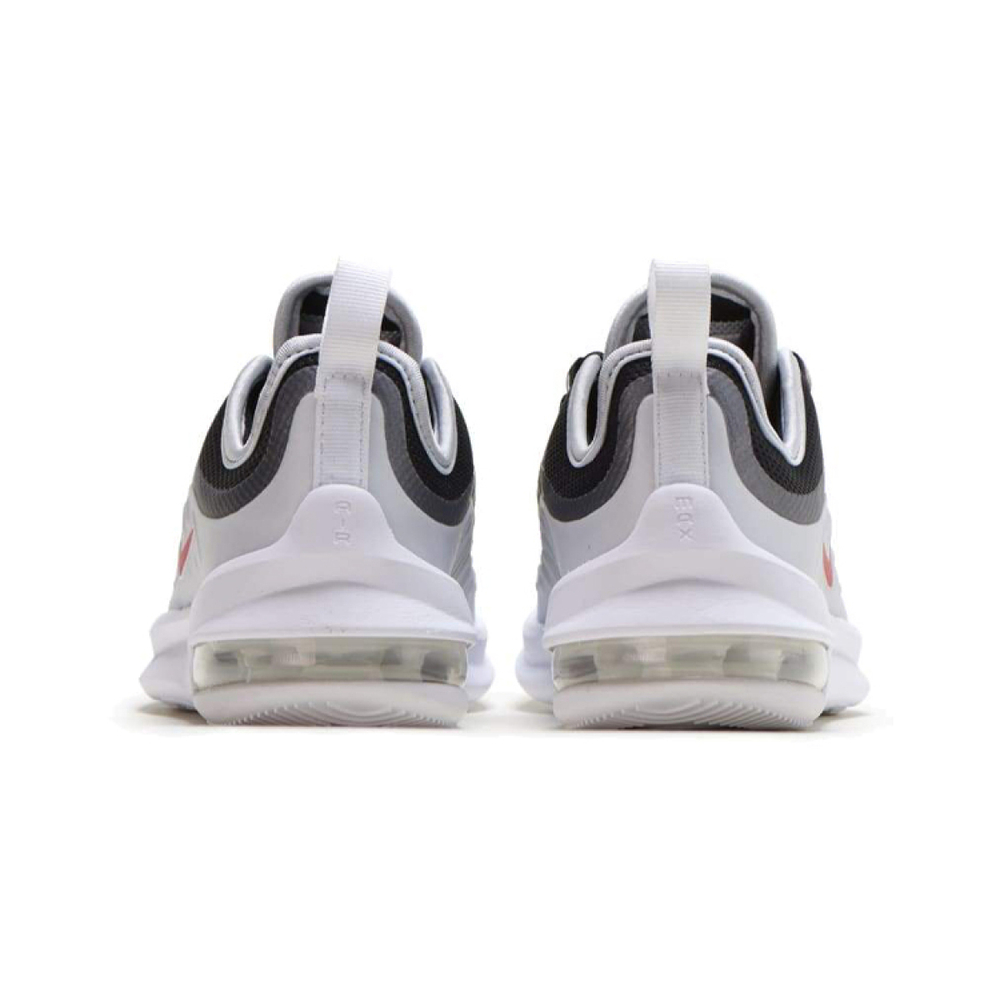 Nike Air Max Axis