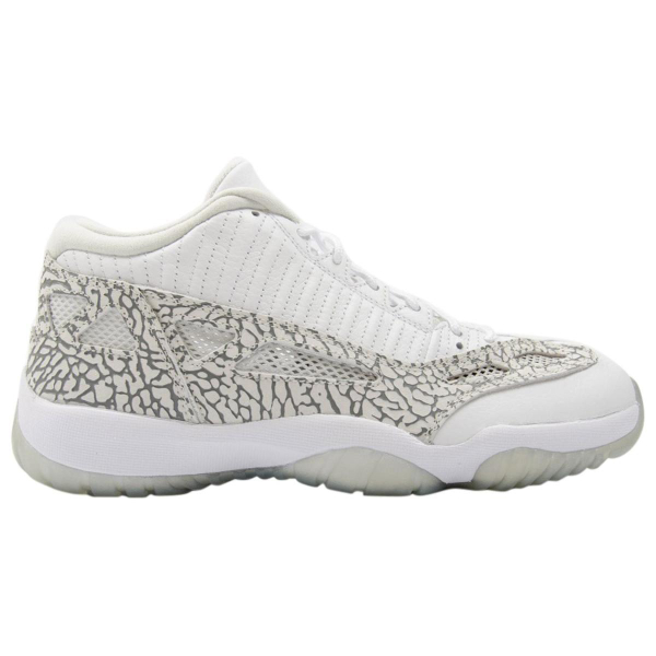 Jordan Air Jordan 11 Retro Low IE Cobalt 2015