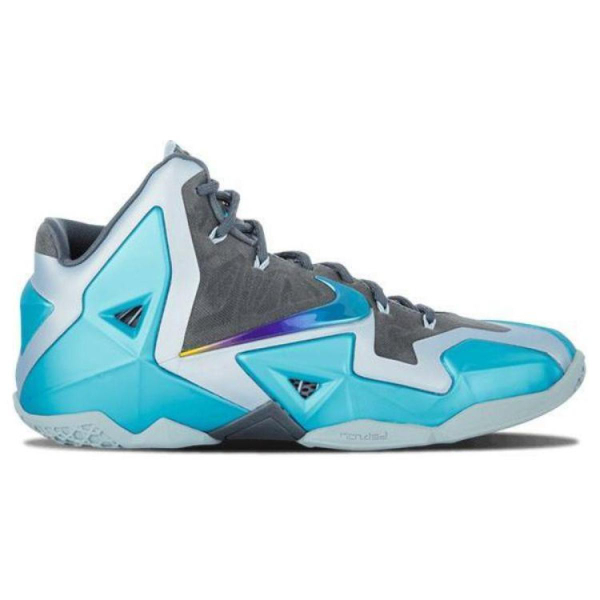 Nike Lebron 11