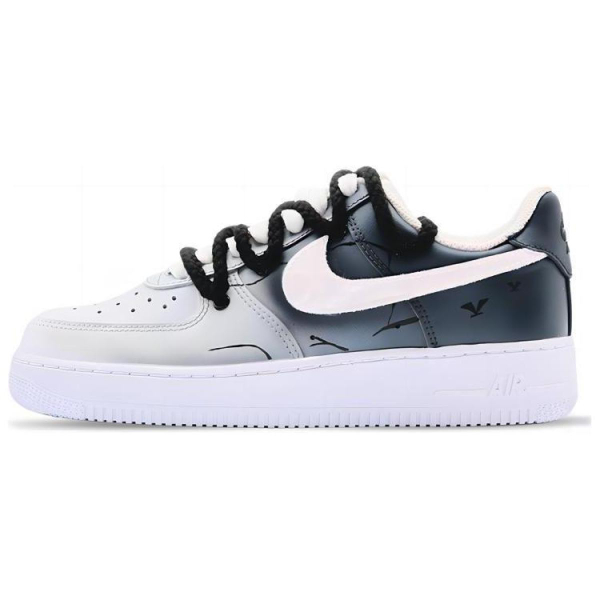 【 】 Nike Air Force 1