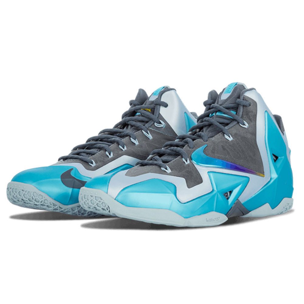 Nike Lebron 11