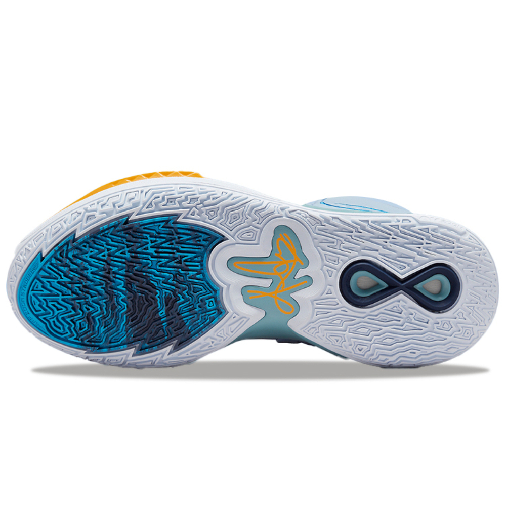 Nike Kyrie 8 infinity "Future Past" 8 EP