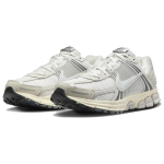Nike Air Zoom Vomero 5