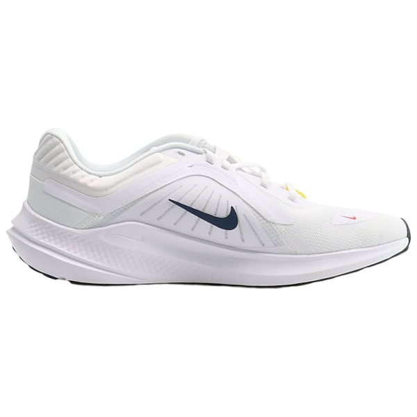 Nike Quest 5