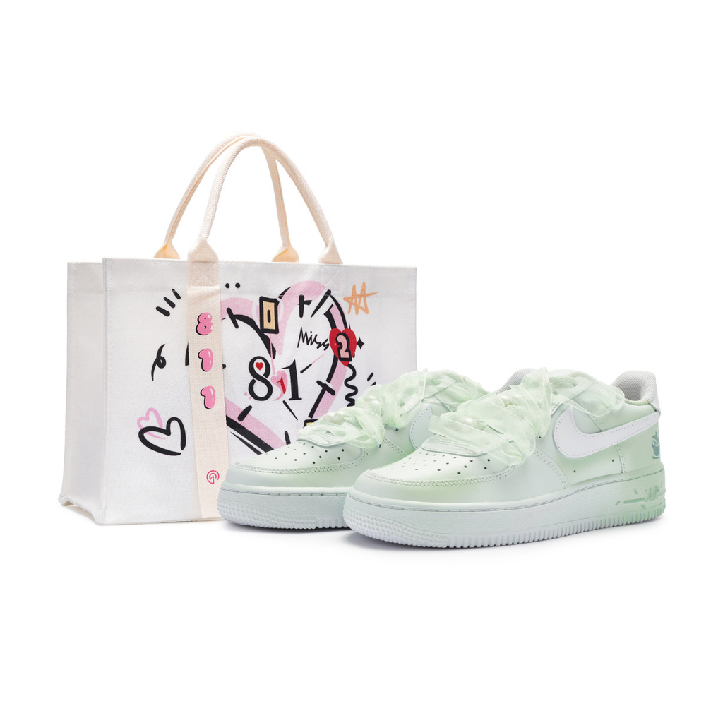 【 】 Nike Air Force 1 811 GS