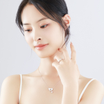 【 】SD SOFTDORA 999