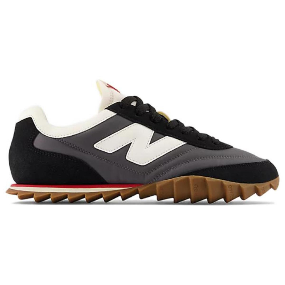 New Balance RC30